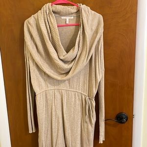 Off the shoulders dress